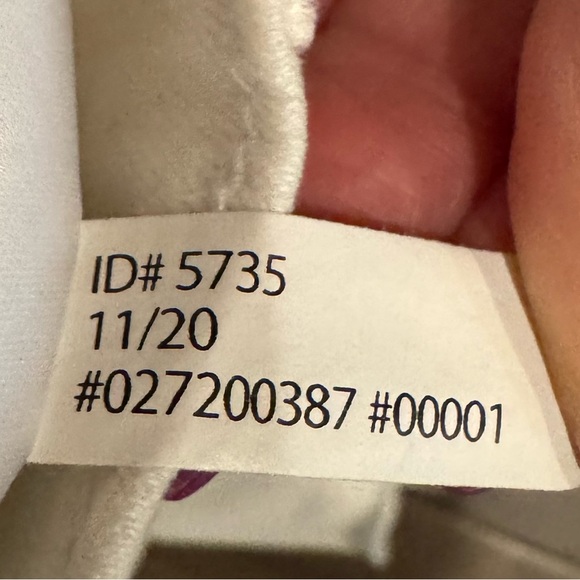 EXPRESS Slim Super High Rise Denim Perfect Size 8R  White Straight Leg Jeans - Picture 14 of 17